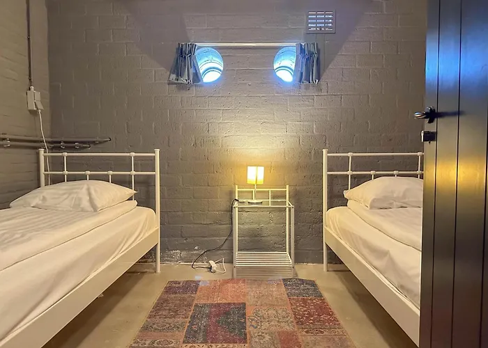 Combi Grote En Kleine Weeshuis